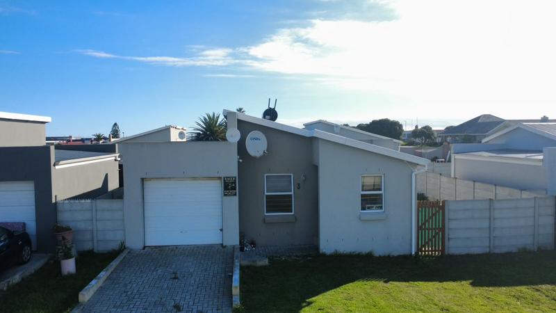 3 Bedroom Property for Sale in Gansbaai Central Western Cape